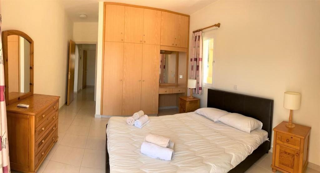 Sirena Olympia Apartment 40 パ フォス エクステリア 写真