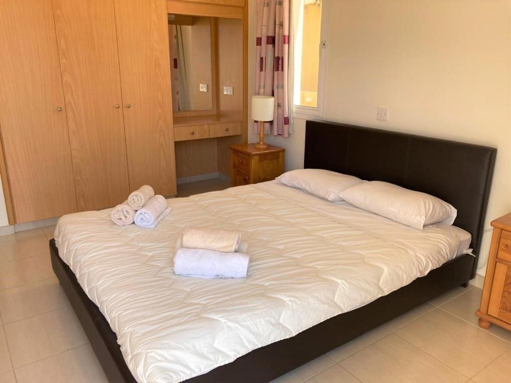Sirena Olympia Apartment 40 パ フォス エクステリア 写真
